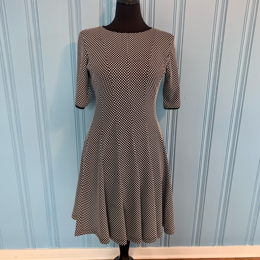 Julian Taylor Dress Black with White Polka Dots Short Sleeve Full Skirt -Size 8